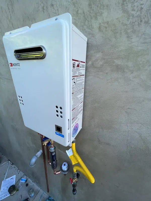 Tankless water heater installation for Valmy homes